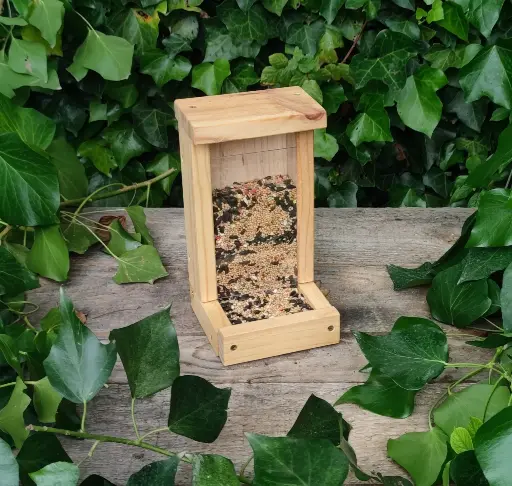 Comedero para pájaros tipo tolva